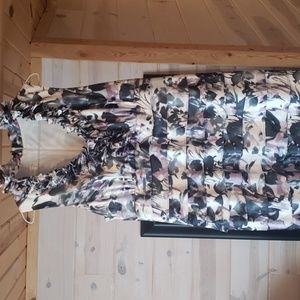 Ruffle dress size 14p